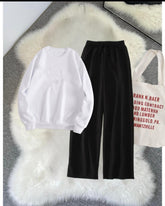 White and black Winter (track suit)